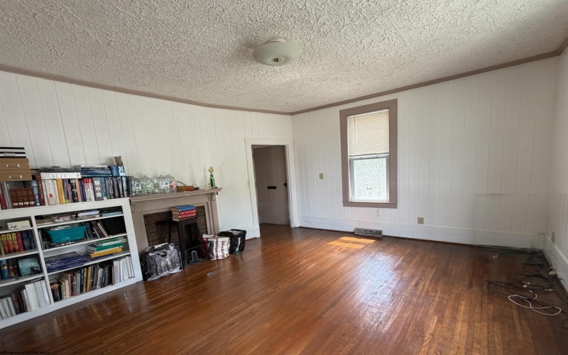 58 Smithfield Street, Buckhannon, West Virginia 26201, 3 Bedrooms Bedrooms, 8 Rooms Rooms,1 BathroomBathrooms,Single Family Detached,For Sale,Smithfield,0,10165957