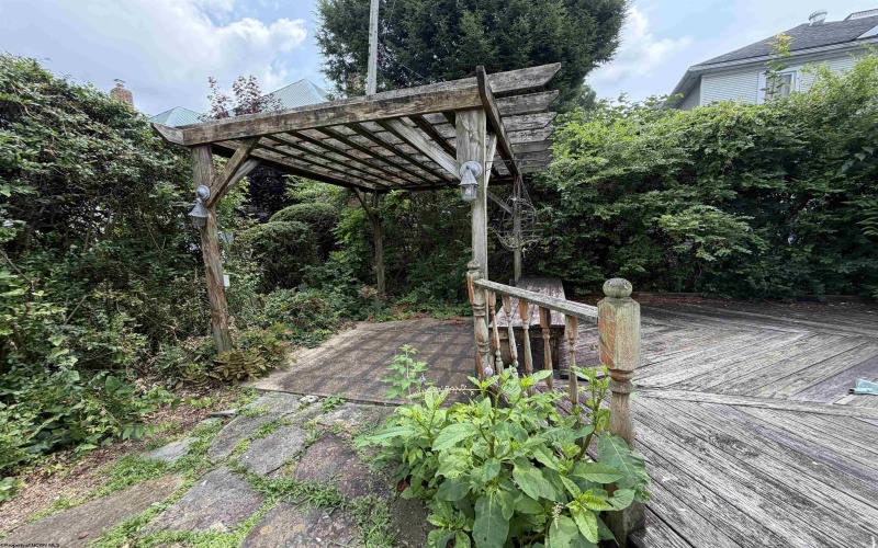 58 Smithfield Street, Buckhannon, West Virginia 26201, 3 Bedrooms Bedrooms, 8 Rooms Rooms,1 BathroomBathrooms,Single Family Detached,For Sale,Smithfield,0,10165957