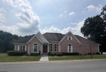 120 Rivercrest Drive, Fairmont, West Virginia 16335, 3 Bedrooms Bedrooms, 12 Rooms Rooms,2 BathroomsBathrooms,Single Family Detached,For Sale,Rivercrest,0,10165956