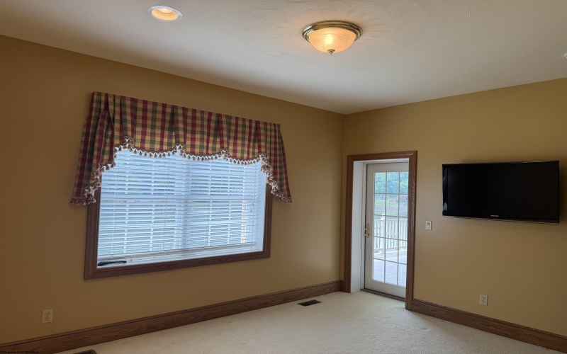 120 Rivercrest Drive, Fairmont, West Virginia 16335, 3 Bedrooms Bedrooms, 12 Rooms Rooms,2 BathroomsBathrooms,Single Family Detached,For Sale,Rivercrest,0,10165956