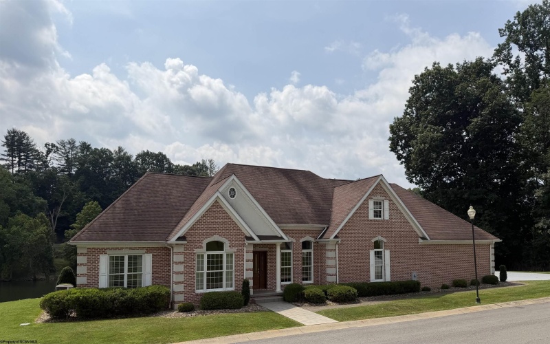 120 Rivercrest Drive, Fairmont, West Virginia 16335, 3 Bedrooms Bedrooms, 12 Rooms Rooms,2 BathroomsBathrooms,Single Family Detached,For Sale,Rivercrest,0,10165956