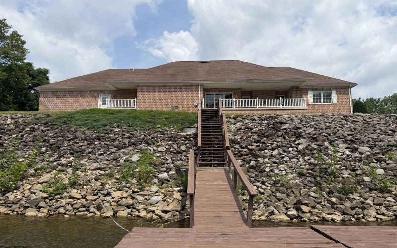 120 Rivercrest Drive, Fairmont, West Virginia 16335, 3 Bedrooms Bedrooms, 12 Rooms Rooms,2 BathroomsBathrooms,Single Family Detached,For Sale,Rivercrest,0,10165956