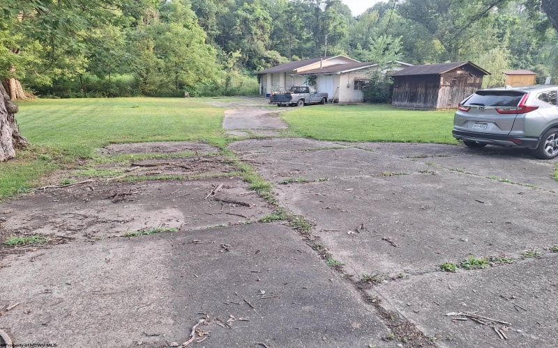 2861 Wilsonburg Road, Clarksburg, West Virginia 26301, 2 Bedrooms Bedrooms, 6 Rooms Rooms,1 BathroomBathrooms,Single Family Detached,For Sale,Wilsonburg,0,10165960