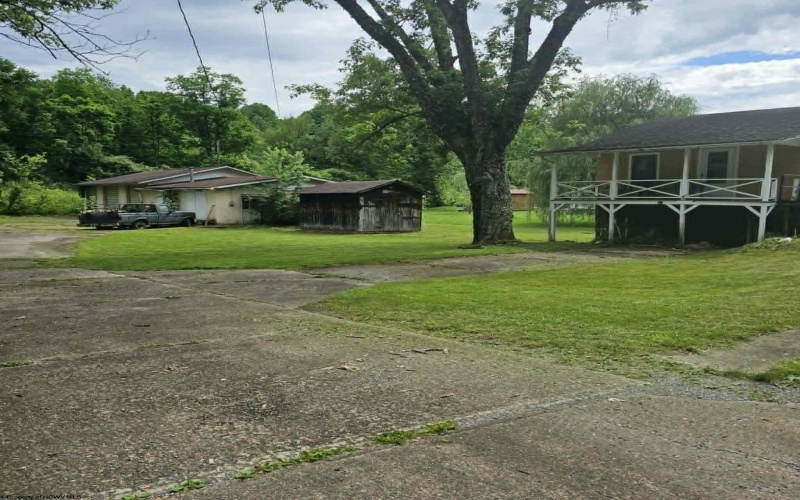 2861 Wilsonburg Road, Clarksburg, West Virginia 26301, 2 Bedrooms Bedrooms, 6 Rooms Rooms,1 BathroomBathrooms,Single Family Detached,For Sale,Wilsonburg,0,10165960
