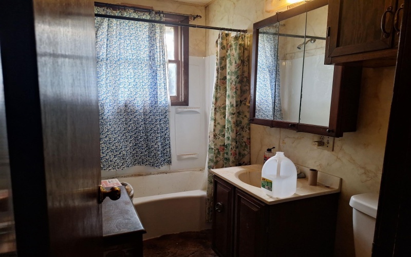2861 Wilsonburg Road, Clarksburg, West Virginia 26301, 2 Bedrooms Bedrooms, 6 Rooms Rooms,1 BathroomBathrooms,Single Family Detached,For Sale,Wilsonburg,0,10165960