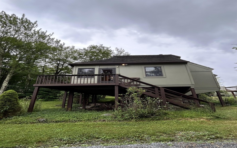 26 Whitetail Way, Davis, West Virginia 26260, 2 Bedrooms Bedrooms, 5 Rooms Rooms,2 BathroomsBathrooms,Single Family Detached,For Sale,Whitetail,0,10165972