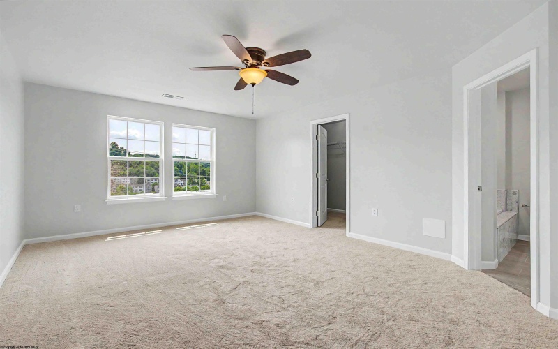 305 Falcon Run, Morgantown, West Virginia 26508, 3 Bedrooms Bedrooms, 9 Rooms Rooms,2 BathroomsBathrooms,Single Family Attached,For Sale,Falcon,0,10165971