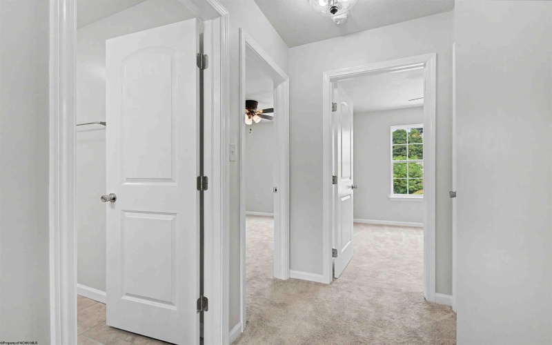 305 Falcon Run, Morgantown, West Virginia 26508, 3 Bedrooms Bedrooms, 9 Rooms Rooms,2 BathroomsBathrooms,Single Family Attached,For Sale,Falcon,0,10165971