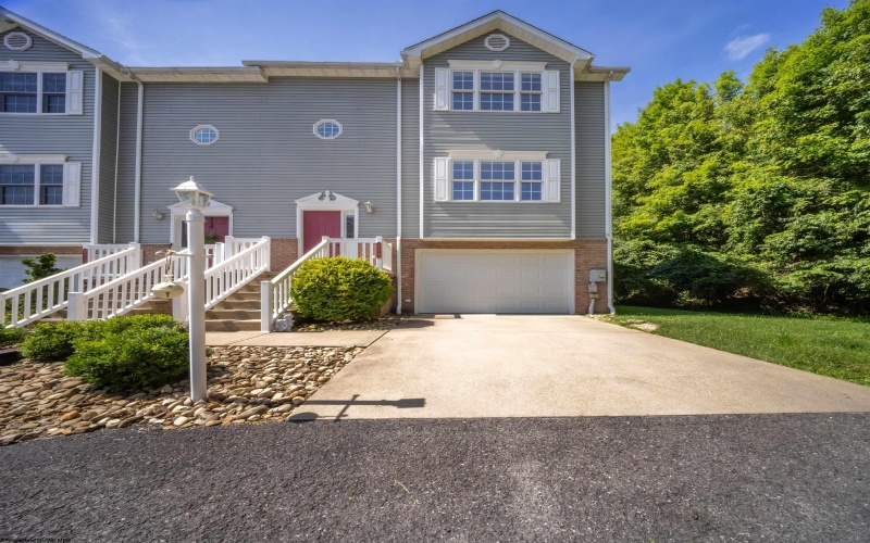 119 New Castle Drive, Morgantown, West Virginia 26508, 3 Bedrooms Bedrooms, 7 Rooms Rooms,2 BathroomsBathrooms,Single Family Attached,For Sale,New Castle,0,10165973 119 New Castle Drive, Morgantown, West Virginia 26508, 3 Bedrooms Bedrooms, 7 Rooms Rooms,2 BathroomsBathrooms,Single Family Attached,For Sale,New Castle,0,10165973
