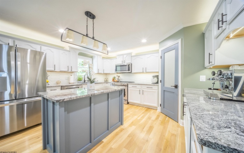 119 New Castle Drive, Morgantown, West Virginia 26508, 3 Bedrooms Bedrooms, 7 Rooms Rooms,2 BathroomsBathrooms,Single Family Attached,For Sale,New Castle,0,10165973 119 New Castle Drive, Morgantown, West Virginia 26508, 3 Bedrooms Bedrooms, 7 Rooms Rooms,2 BathroomsBathrooms,Single Family Attached,For Sale,New Castle,0,10165973