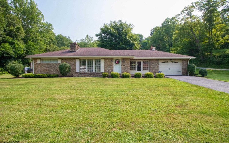 1431 Paw Paw Creek Road, Rivesville, West Virginia 26588, 3 Bedrooms Bedrooms, 8 Rooms Rooms,2 BathroomsBathrooms,Single Family Detached,For Sale,Paw Paw Creek,0,10165974 1431 Paw Paw Creek Road, Rivesville, West Virginia 26588, 3 Bedrooms Bedrooms, 8 Rooms Rooms,2 BathroomsBathrooms,Single Family Detached,For Sale,Paw Paw Creek,0,10165974