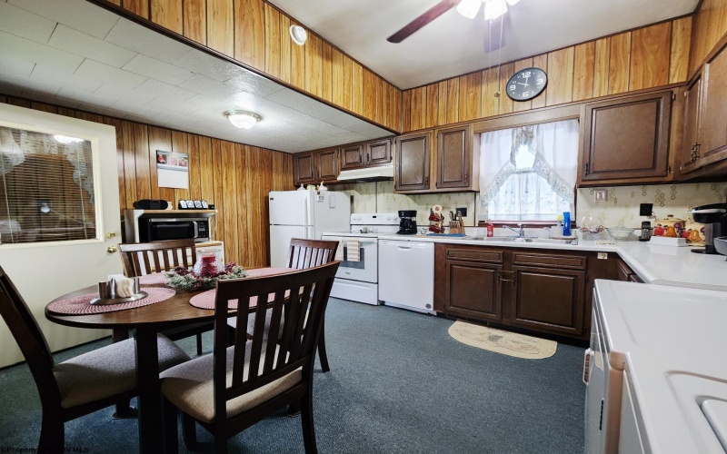 204 Duncan Avenue, Clarksburg, West Virginia 26301, 3 Bedrooms Bedrooms, 8 Rooms Rooms,1 BathroomBathrooms,Single Family Detached,For Sale,Duncan,0,10165975 204 Duncan Avenue, Clarksburg, West Virginia 26301, 3 Bedrooms Bedrooms, 8 Rooms Rooms,1 BathroomBathrooms,Single Family Detached,For Sale,Duncan,0,10165975