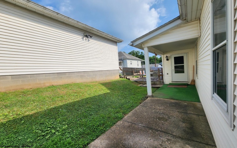 204 Duncan Avenue, Clarksburg, West Virginia 26301, 3 Bedrooms Bedrooms, 8 Rooms Rooms,1 BathroomBathrooms,Single Family Detached,For Sale,Duncan,0,10165975 204 Duncan Avenue, Clarksburg, West Virginia 26301, 3 Bedrooms Bedrooms, 8 Rooms Rooms,1 BathroomBathrooms,Single Family Detached,For Sale,Duncan,0,10165975