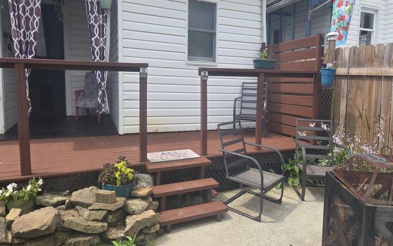 502 Ohio Avenue, Fairmont, West Virginia 26554, 4 Bedrooms Bedrooms, 9 Rooms Rooms,2 BathroomsBathrooms,Single Family Detached,For Sale,Ohio,0,10165978