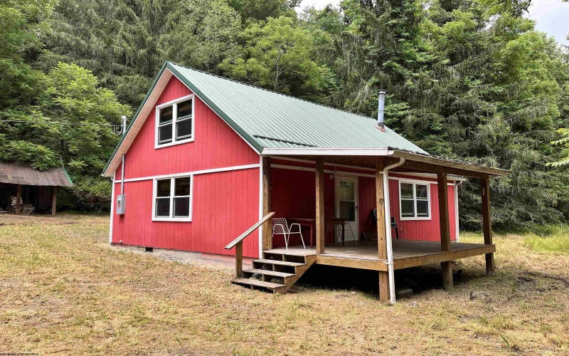 1735 Heavner Grove Road, Buckhannon, West Virginia 26201, 2 Bedrooms Bedrooms, 4 Rooms Rooms,1 BathroomBathrooms,Single Family Detached,For Sale,Heavner Grove,0,10165980