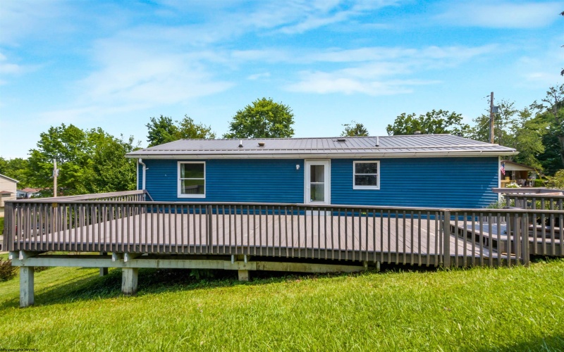 62 Fifth Street, Westover, West Virginia 26501, 3 Bedrooms Bedrooms, 6 Rooms Rooms,1 BathroomBathrooms,Single Family Detached,For Sale,Fifth,0,10165979