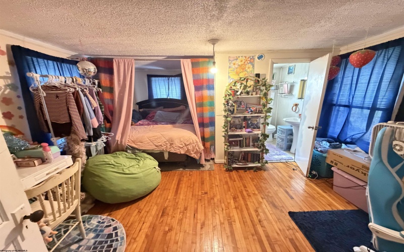 116 Union Street, Huttonsville, West Virginia 26273, 4 Bedrooms Bedrooms, 9 Rooms Rooms,2 BathroomsBathrooms,Single Family Detached,For Sale,Union,0,10166001 116 Union Street, Huttonsville, West Virginia 26273, 4 Bedrooms Bedrooms, 9 Rooms Rooms,2 BathroomsBathrooms,Single Family Detached,For Sale,Union,0,10166001