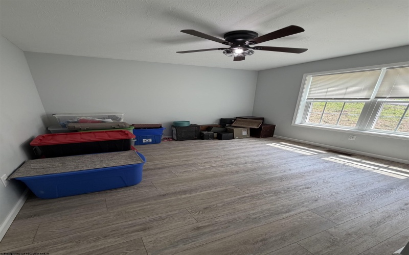 139 Montgomery Road, Weston, West Virginia 26452, 3 Bedrooms Bedrooms, 6 Rooms Rooms,2 BathroomsBathrooms,Single Family Detached,For Sale,Montgomery,0,10165998