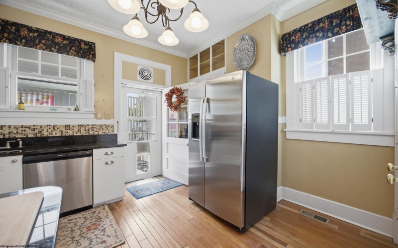 517 Stanley Avenue, Clarksburg, West Virginia 26301, 3 Bedrooms Bedrooms, 9 Rooms Rooms,3 BathroomsBathrooms,Single Family Detached,For Sale,Stanley,0,10165983 517 Stanley Avenue, Clarksburg, West Virginia 26301, 3 Bedrooms Bedrooms, 9 Rooms Rooms,3 BathroomsBathrooms,Single Family Detached,For Sale,Stanley,0,10165983