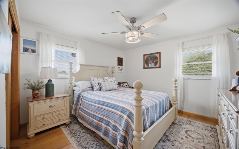 15 Columbia Road, Shinnston, West Virginia 26431, 3 Bedrooms Bedrooms, 6 Rooms Rooms,2 BathroomsBathrooms,Single Family Detached,For Sale,Columbia,0,10165987