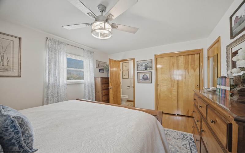 15 Columbia Road, Shinnston, West Virginia 26431, 3 Bedrooms Bedrooms, 6 Rooms Rooms,2 BathroomsBathrooms,Single Family Detached,For Sale,Columbia,0,10165987