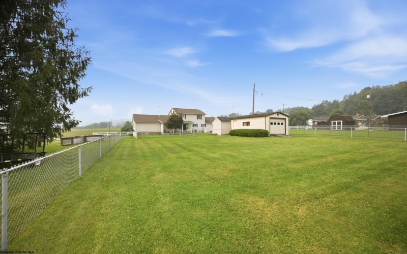 15 Columbia Road, Shinnston, West Virginia 26431, 3 Bedrooms Bedrooms, 6 Rooms Rooms,2 BathroomsBathrooms,Single Family Detached,For Sale,Columbia,0,10165987