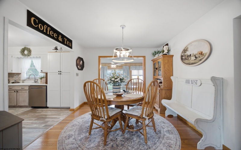 15 Columbia Road, Shinnston, West Virginia 26431, 3 Bedrooms Bedrooms, 6 Rooms Rooms,2 BathroomsBathrooms,Single Family Detached,For Sale,Columbia,0,10165987