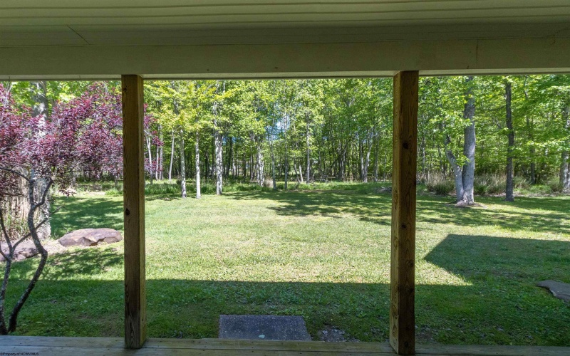 579 Black Cherry Drive, Fairmont, West Virginia 26554, 3 Bedrooms Bedrooms, 7 Rooms Rooms,2 BathroomsBathrooms,Single Family Detached,For Sale,Black Cherry,0,10165986
