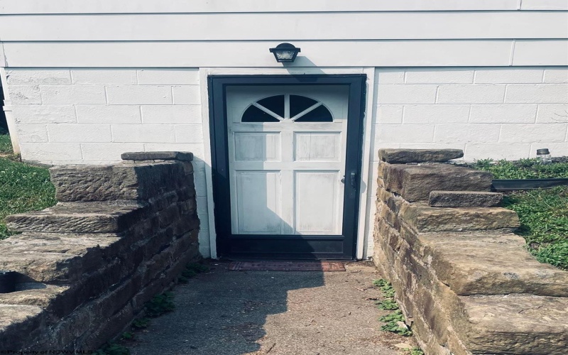 5032 Garfield Street, Clarksburg, West Virginia 26301, 2 Bedrooms Bedrooms, 5 Rooms Rooms,3 BathroomsBathrooms,Single Family Detached,For Sale,Garfield,0,10165991