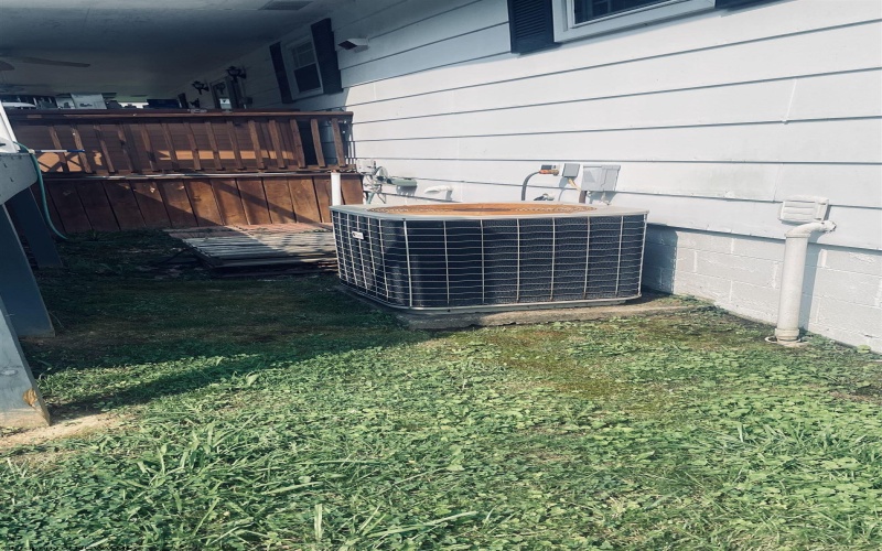 5032 Garfield Street, Clarksburg, West Virginia 26301, 2 Bedrooms Bedrooms, 5 Rooms Rooms,3 BathroomsBathrooms,Single Family Detached,For Sale,Garfield,0,10165991