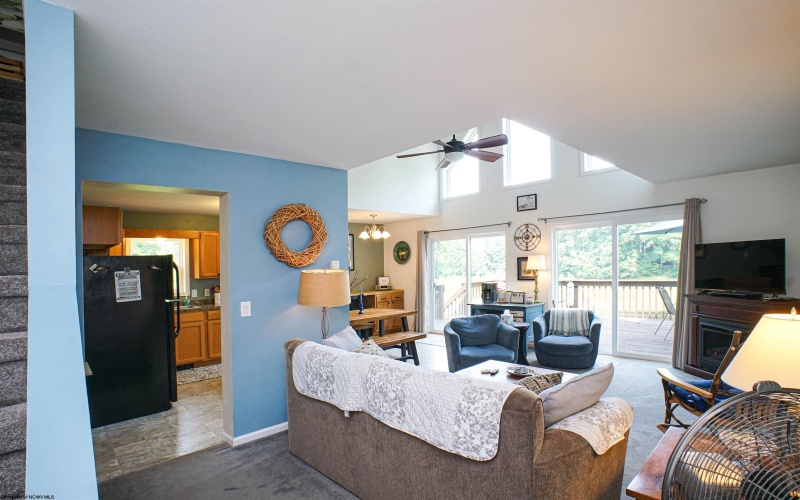 14815 George Washington Highway, Rowlesburg, West Virginia 26425, 3 Bedrooms Bedrooms, 6 Rooms Rooms,2 BathroomsBathrooms,Single Family Detached,For Sale,George Washington,0,10165993