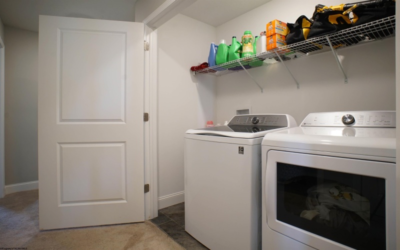 2072 Mountain Ash Lane, Morgantown, West Virginia 26501, 3 Bedrooms Bedrooms, 7 Rooms Rooms,2 BathroomsBathrooms,Single Family Attached,For Sale,Mountain Ash,0,10166009