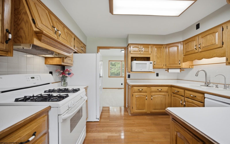 267 Morning View Lane, Bridgeport, West Virginia 26330, 3 Bedrooms Bedrooms, 10 Rooms Rooms,2 BathroomsBathrooms,Single Family Detached,For Sale,Morning View,0,10166008 267 Morning View Lane, Bridgeport, West Virginia 26330, 3 Bedrooms Bedrooms, 10 Rooms Rooms,2 BathroomsBathrooms,Single Family Detached,For Sale,Morning View,0,10166008