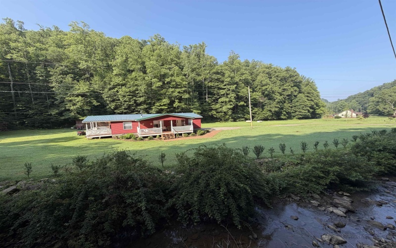 1704 Holly River Road, Webster Springs, West Virginia 26288, 3 Bedrooms Bedrooms, 6 Rooms Rooms,2 BathroomsBathrooms,Single Family Detached,For Sale,Holly River,0,10166015