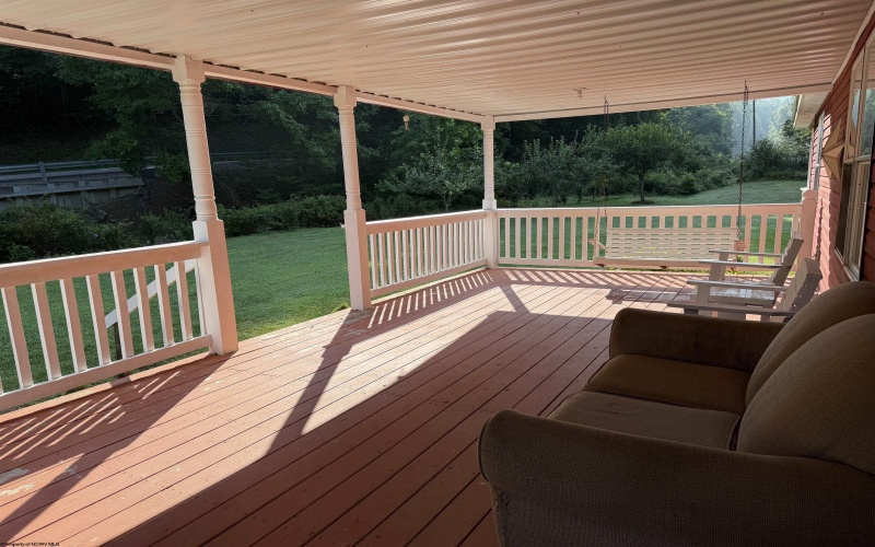 1704 Holly River Road, Webster Springs, West Virginia 26288, 3 Bedrooms Bedrooms, 6 Rooms Rooms,2 BathroomsBathrooms,Single Family Detached,For Sale,Holly River,0,10166015