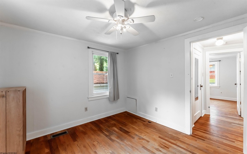 646 Hayes Street, Morgantown, West Virginia 26501, 2 Bedrooms Bedrooms, 6 Rooms Rooms,1 BathroomBathrooms,Single Family Detached,For Sale,Hayes,0,10166021 646 Hayes Street, Morgantown, West Virginia 26501, 2 Bedrooms Bedrooms, 6 Rooms Rooms,1 BathroomBathrooms,Single Family Detached,For Sale,Hayes,0,10166021