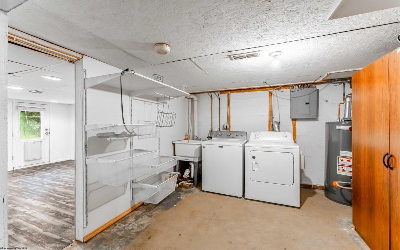 646 Hayes Street, Morgantown, West Virginia 26501, 2 Bedrooms Bedrooms, 6 Rooms Rooms,1 BathroomBathrooms,Single Family Detached,For Sale,Hayes,0,10166021 646 Hayes Street, Morgantown, West Virginia 26501, 2 Bedrooms Bedrooms, 6 Rooms Rooms,1 BathroomBathrooms,Single Family Detached,For Sale,Hayes,0,10166021