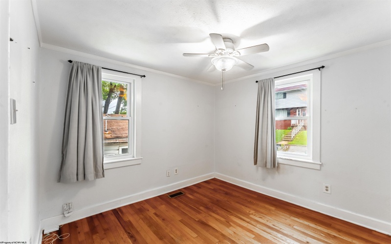 646 Hayes Street, Morgantown, West Virginia 26501, 2 Bedrooms Bedrooms, 6 Rooms Rooms,1 BathroomBathrooms,Single Family Detached,For Sale,Hayes,0,10166021 646 Hayes Street, Morgantown, West Virginia 26501, 2 Bedrooms Bedrooms, 6 Rooms Rooms,1 BathroomBathrooms,Single Family Detached,For Sale,Hayes,0,10166021