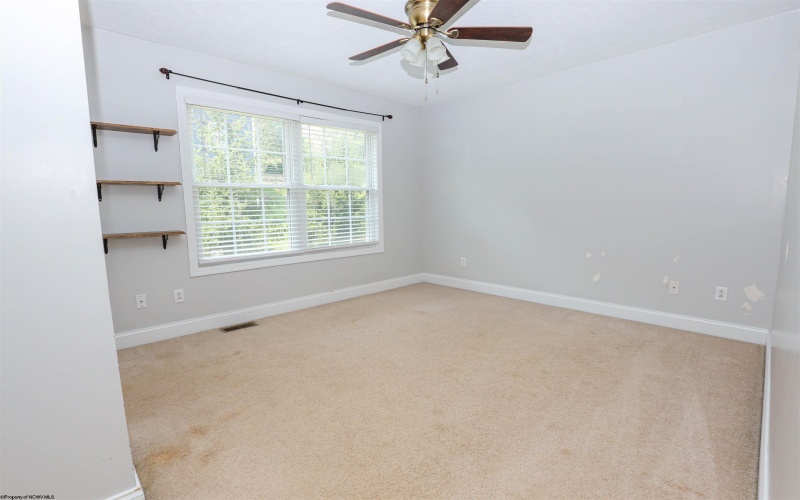 1010 Canyon Drive, Morgantown, West Virginia 26508, 2 Bedrooms Bedrooms, 5 Rooms Rooms,2 BathroomsBathrooms,Single Family Attached,For Sale,Canyon,0,10166017