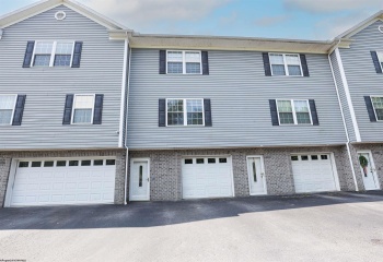 1010 Canyon Drive, Morgantown, West Virginia 26508, 2 Bedrooms Bedrooms, 5 Rooms Rooms,2 BathroomsBathrooms,Single Family Attached,For Sale,Canyon,0,10166017