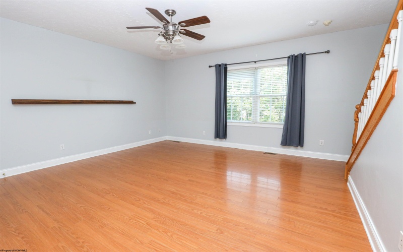 1010 Canyon Drive, Morgantown, West Virginia 26508, 2 Bedrooms Bedrooms, 5 Rooms Rooms,2 BathroomsBathrooms,Single Family Attached,For Sale,Canyon,0,10166017