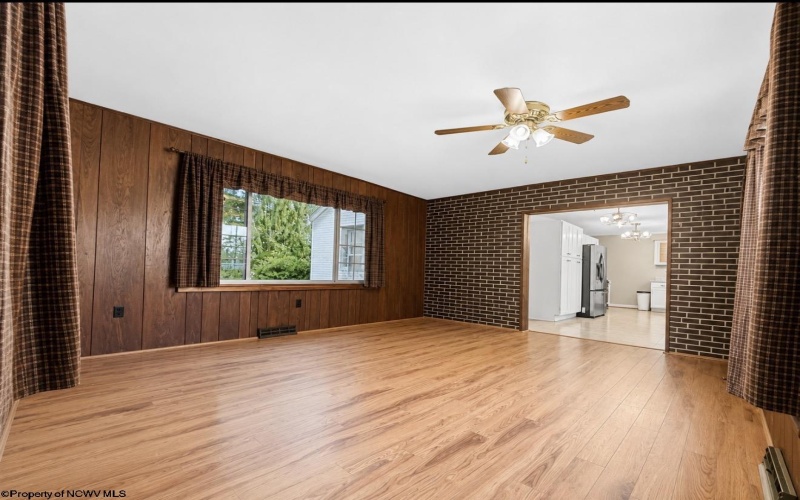 1130 Mozart Road, Wheeling, West Virginia 26003, 3 Bedrooms Bedrooms, 7 Rooms Rooms,1 BathroomBathrooms,Single Family Detached,For Sale,Mozart,0,10166020