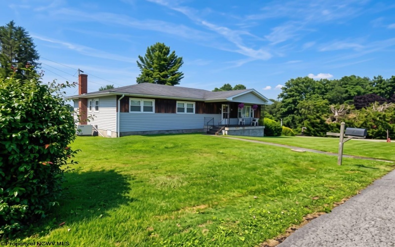 105 Grandview Street, Kingwood, West Virginia 26537, 3 Bedrooms Bedrooms, 6 Rooms Rooms,1 BathroomBathrooms,Single Family Detached,For Sale,Grandview,0,10166019 105 Grandview Street, Kingwood, West Virginia 26537, 3 Bedrooms Bedrooms, 6 Rooms Rooms,1 BathroomBathrooms,Single Family Detached,For Sale,Grandview,0,10166019