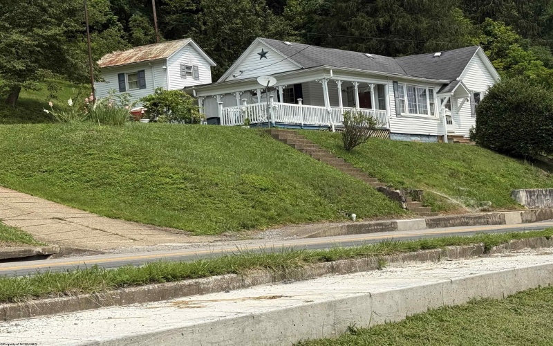 245 Main Street, Salem, West Virginia 26426, 3 Bedrooms Bedrooms, 5 Rooms Rooms,2 BathroomsBathrooms,Single Family Detached,For Sale,Main,0,10166024