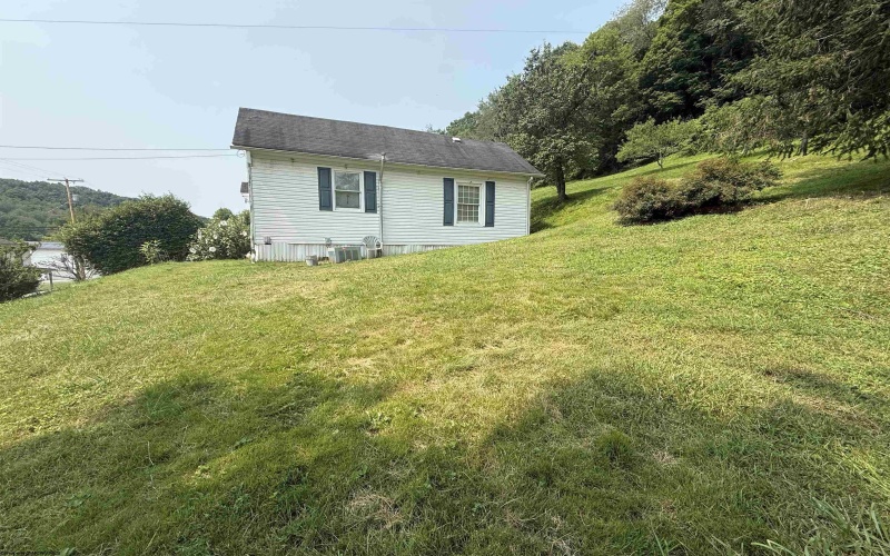 245 Main Street, Salem, West Virginia 26426, 3 Bedrooms Bedrooms, 5 Rooms Rooms,2 BathroomsBathrooms,Single Family Detached,For Sale,Main,0,10166024