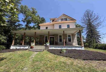 1616 Country Club Road, Fairmont, West Virginia 26554, 5 Bedrooms Bedrooms, 8 Rooms Rooms,2 BathroomsBathrooms,Single Family Detached,For Sale,Country Club,0,10166046