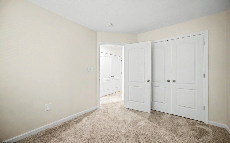 528 Turquoise Lane, Morgantown, West Virginia 26508, 3 Bedrooms Bedrooms, 7 Rooms Rooms,2 BathroomsBathrooms,Single Family Attached,For Sale,Turquoise,0,10166040
