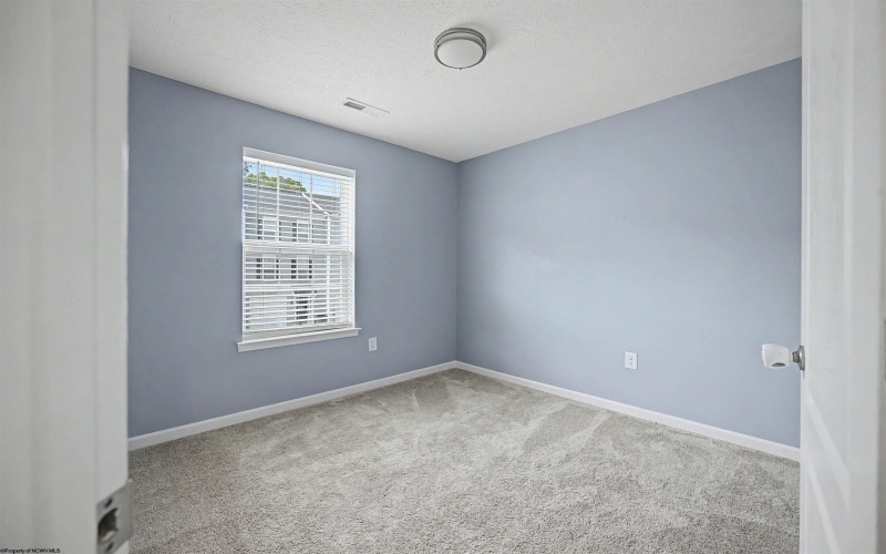 528 Turquoise Lane, Morgantown, West Virginia 26508, 3 Bedrooms Bedrooms, 7 Rooms Rooms,2 BathroomsBathrooms,Single Family Attached,For Sale,Turquoise,0,10166040