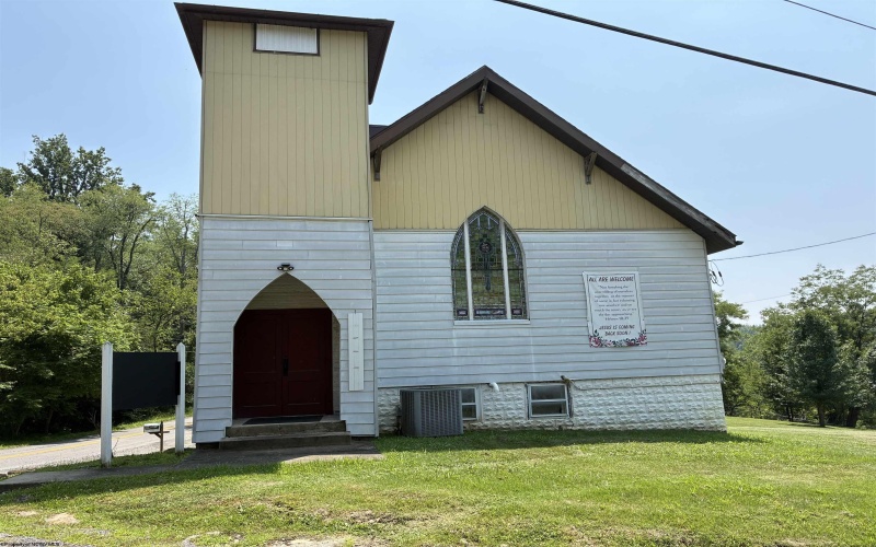 1276 HOULT Road, Fairmont, West Virginia 26554, 0 , 0 ,0,Commercial (for Sale),For Sale,HOULT,0,10166038
