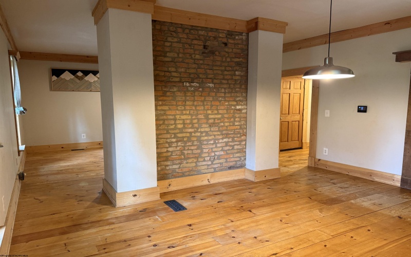 320 Tunnelton Street, Kingwood, West Virginia 26537, 3 Bedrooms Bedrooms, 8 Rooms Rooms,1 BathroomBathrooms,Single Family Detached,For Sale,Tunnelton,0,10166045 320 Tunnelton Street, Kingwood, West Virginia 26537, 3 Bedrooms Bedrooms, 8 Rooms Rooms,1 BathroomBathrooms,Single Family Detached,For Sale,Tunnelton,0,10166045